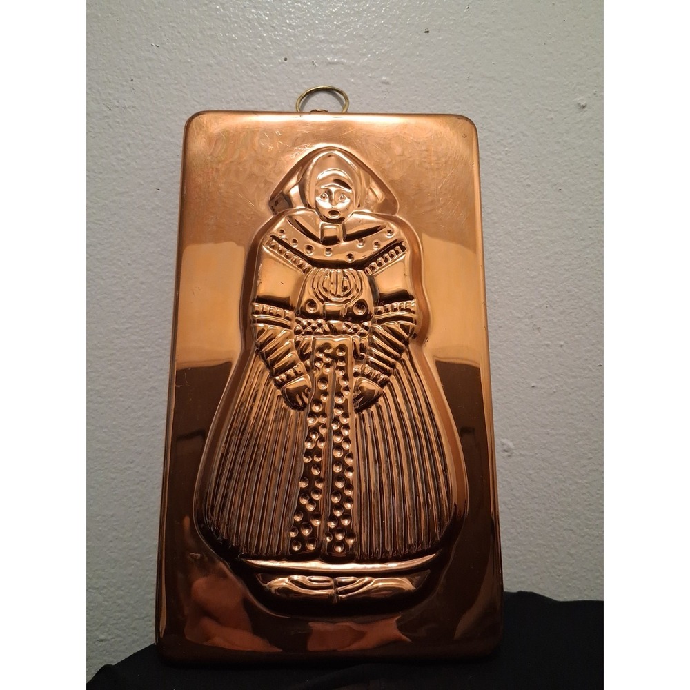 Vintage Copper Tone Lady Dress Wall Hanging (PRE- OWNED)Mold Retro Kitchen Decor